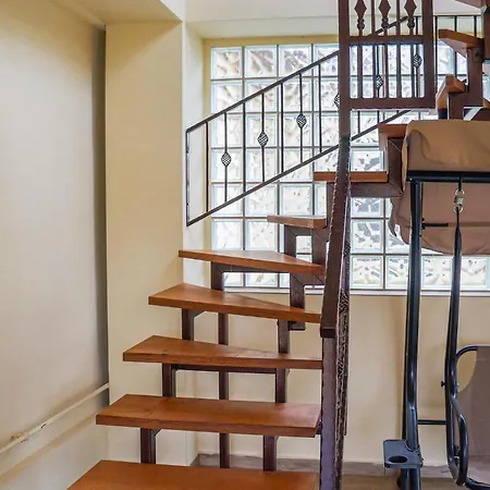Stunning In W/ 3 Bedrooms Lejlighed Ábrahámhegy